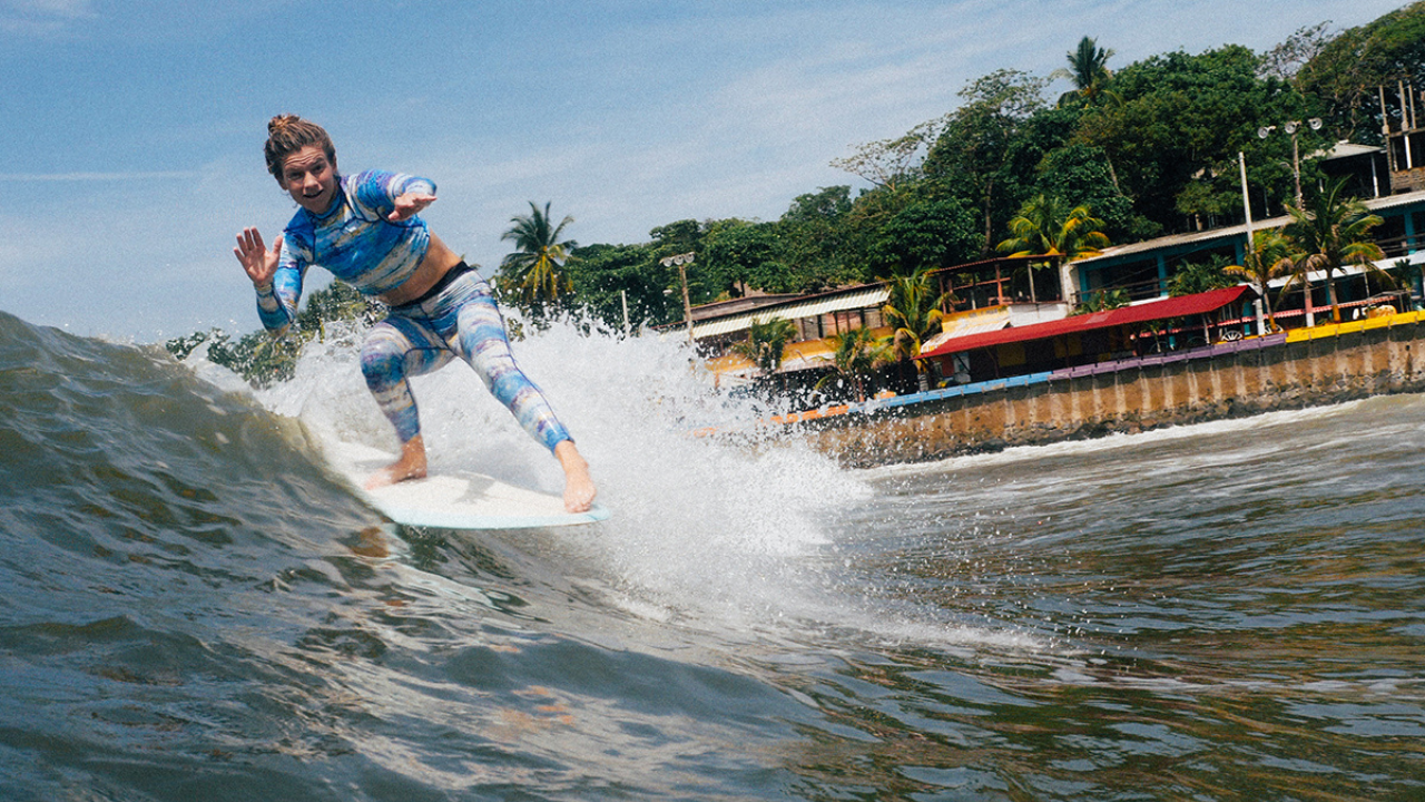 Leah Dawson Hang Five